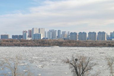 Густой туман, сильный ветер и движение льда — веская причина для отмены рейса ИА PriamurMedia