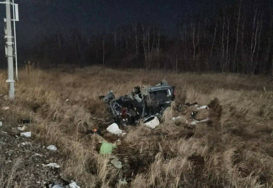 Авария на переезде в ЕАО: шесть человек погибли, один пассажир пострадал ДВЖД